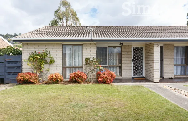 Currawong Place