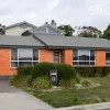 Fairway Crescent
