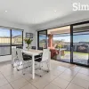 Comice Place