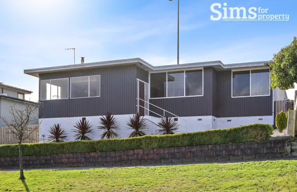 Waroona Street