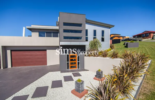 Lomond View Drive