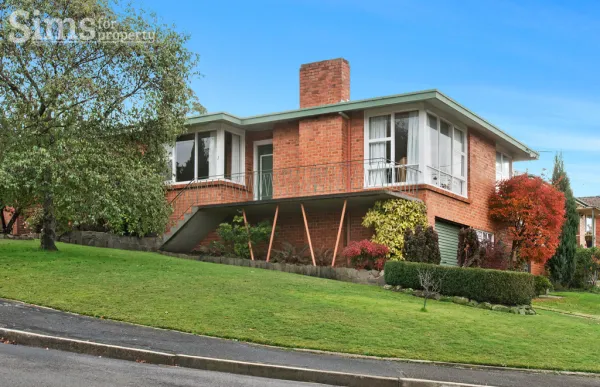 Kenbrae Place