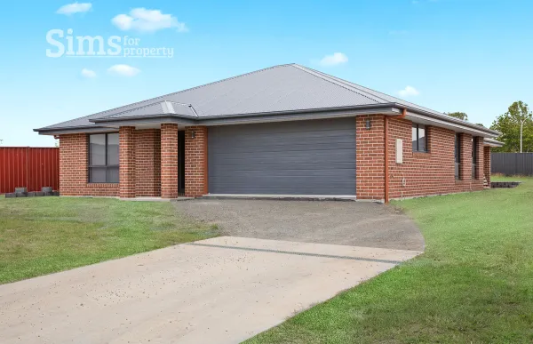 Corella Drive
