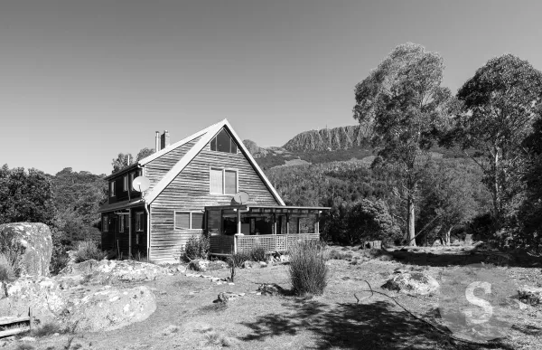 Mount Barrow Road