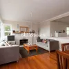 Beach Crescent