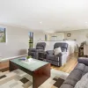 Beach Crescent