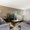 Beach Crescent