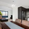 Akuna Court
